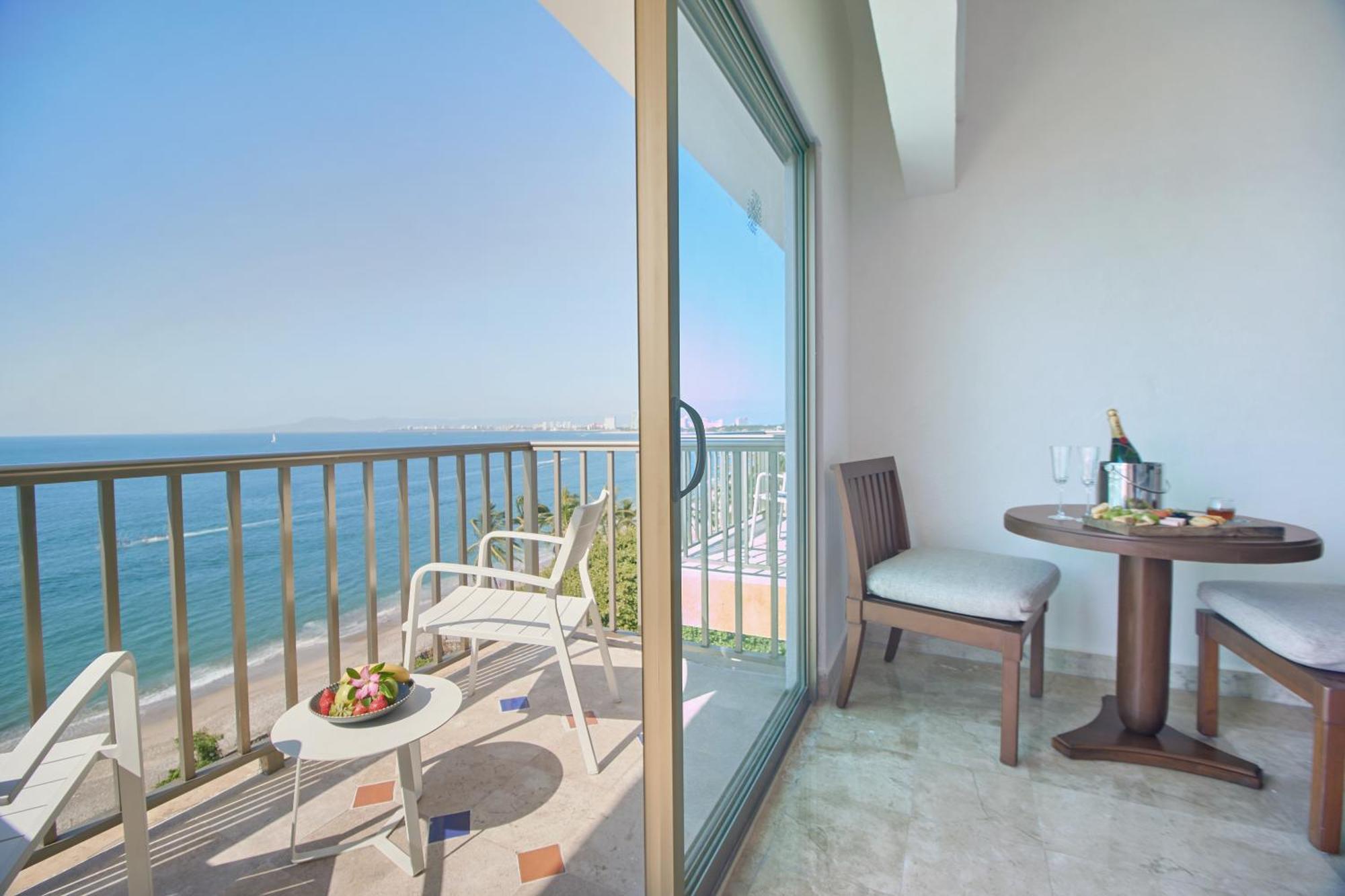 Villa Premiere Boutique Hotel & Romantic Getaway - Adults Only Puerto Vallarta Exterior photo