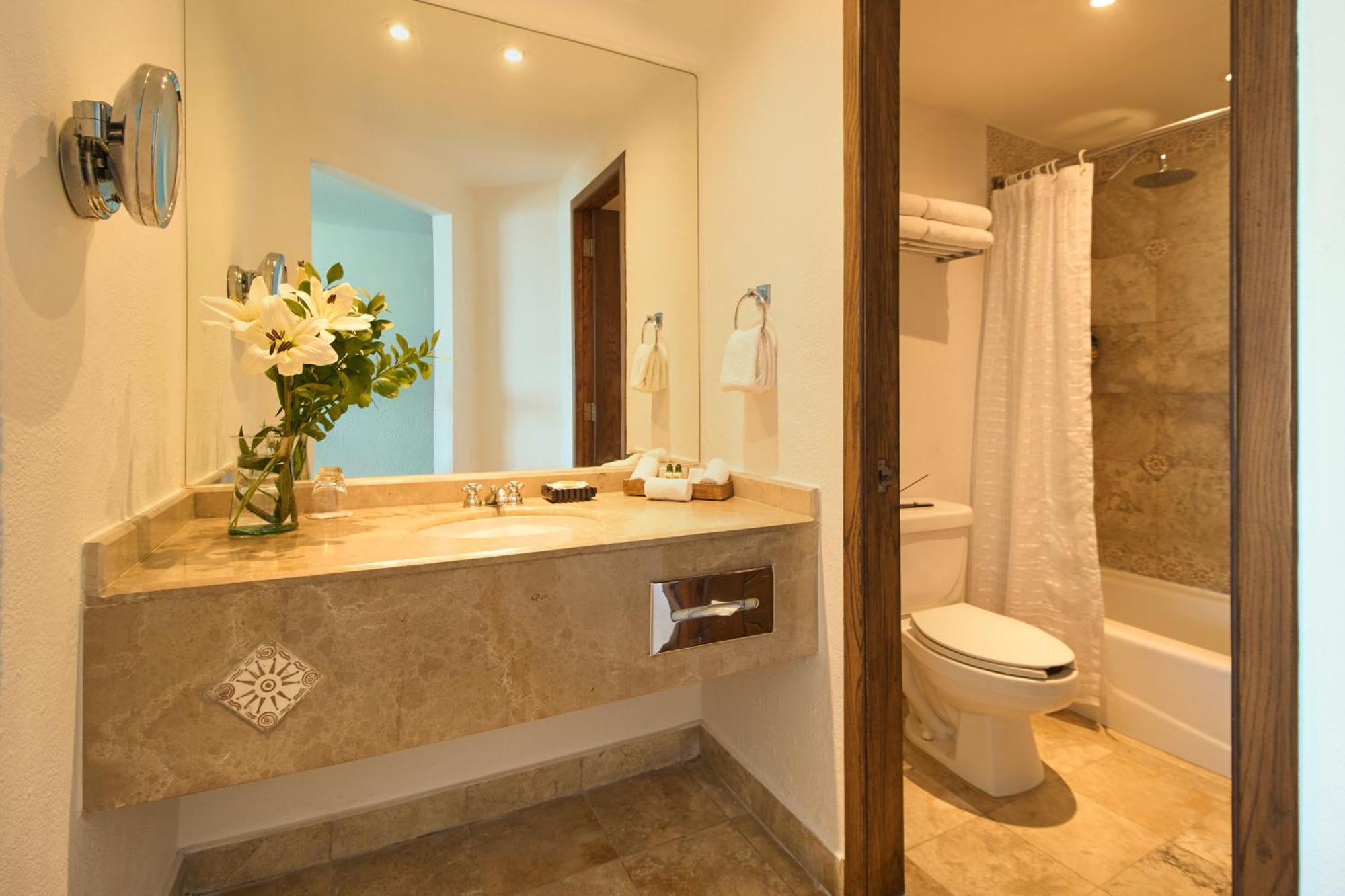 Villa Premiere Boutique Hotel & Romantic Getaway - Adults Only Puerto Vallarta Exterior photo